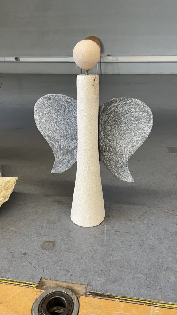 Steinskulptur Engel: Steindekoration für Haus und Garten. Schönes aus Stein. Steinmetz Meisterbetrieb